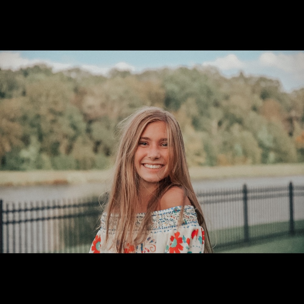 Meet your Posher, Natalie
